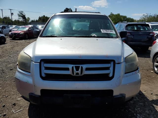 Photo 5 from auction – 2006 HONDA PILOT LX with VIN 2HKYF18146H503501