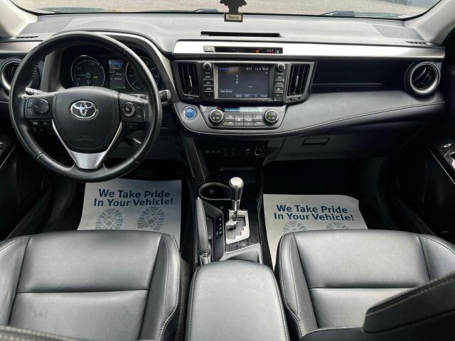 Photo 9 from auction – 2017 TOYOTA RAV4 HV LI with VIN JTMDJREV2HD146945