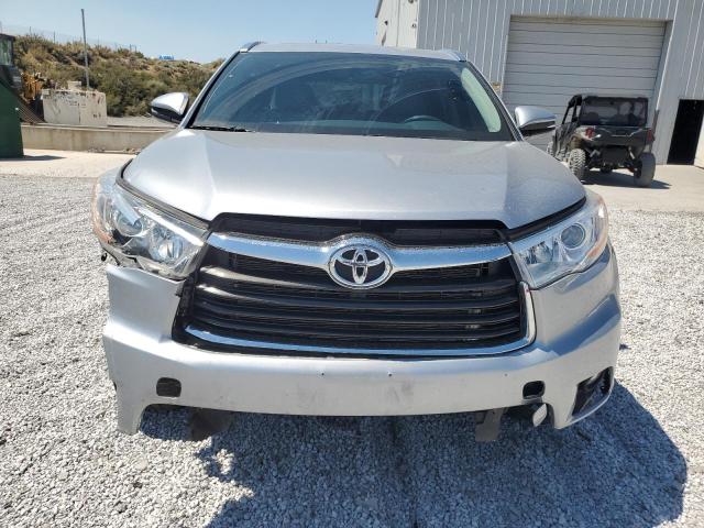 Photo 5 from auction – 2016 TOYOTA HIGHLANDER with VIN 5TDJKRFH3GS286868