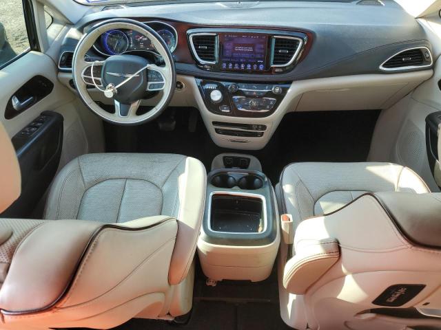 Photo 8 from auction – 2017 CHRYSLER PACIFICA L with VIN 2C4RC1GGXHR837993