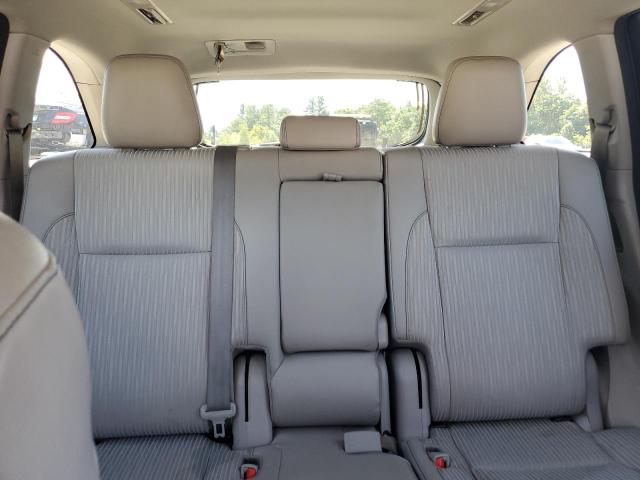 Photo 10 from auction – 2017 TOYOTA HIGHLANDER with VIN 5TDBZRFHXHS359543