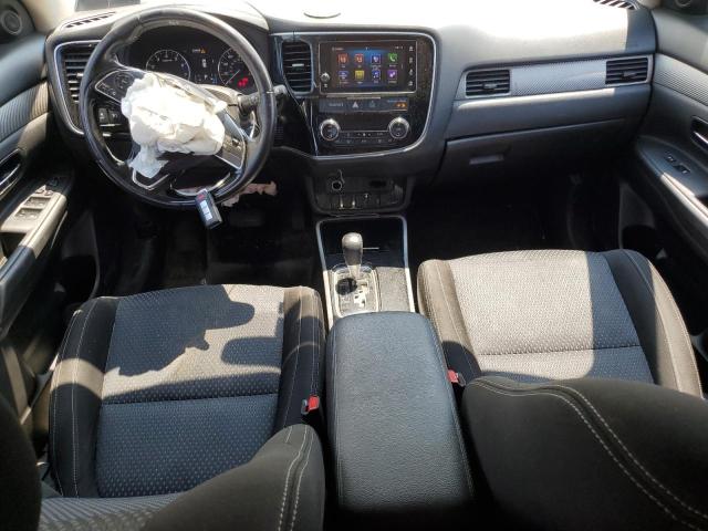 Photo 8 from auction – 2018 MITSUBISHI OUTLANDER with VIN JA4AZ3A33JZ013403