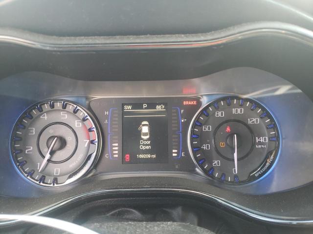 Photo 9 from auction – 2015 CHRYSLER 200 S with VIN 1C3CCCBB2FN658536