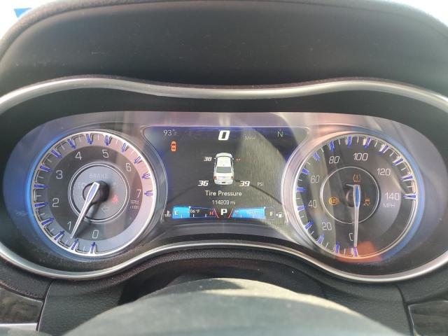 Photo 9 from auction – 2016 CHRYSLER 300C with VIN 2C3CCAEG4GH230036