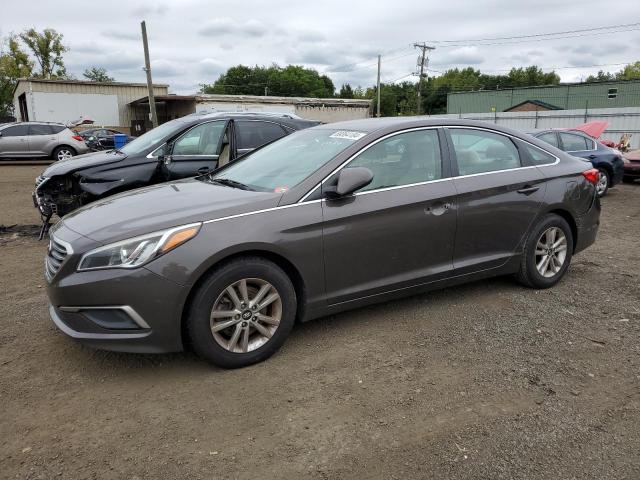 Photo 1 from auction – 2016 HYUNDAI SONATA SE with VIN 5NPE24AF7GH297789