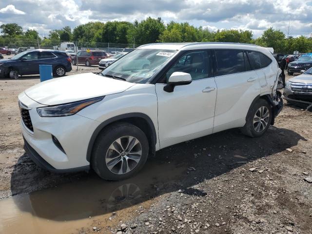 TOYOTA HIGHLANDER 2021 with VIN 5TDGZRBH3MS542448 - Photo from auction