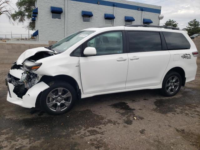Photo 1 from auction – 2019 TOYOTA SIENNA SE with VIN 5TDEZ3DC8KS215899