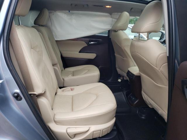 Photo 11 from auction – 2021 TOYOTA HIGHLANDER with VIN 5TDEBRCH6MS042665