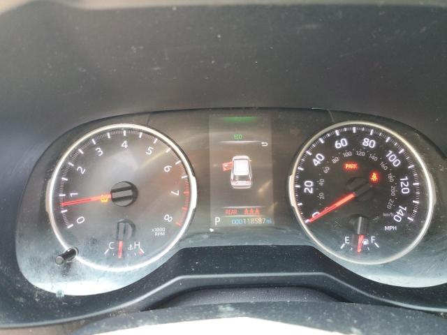 Photo 9 from auction – 2020 TOYOTA RAV4 LE with VIN 2T3F1RFV4LW085939