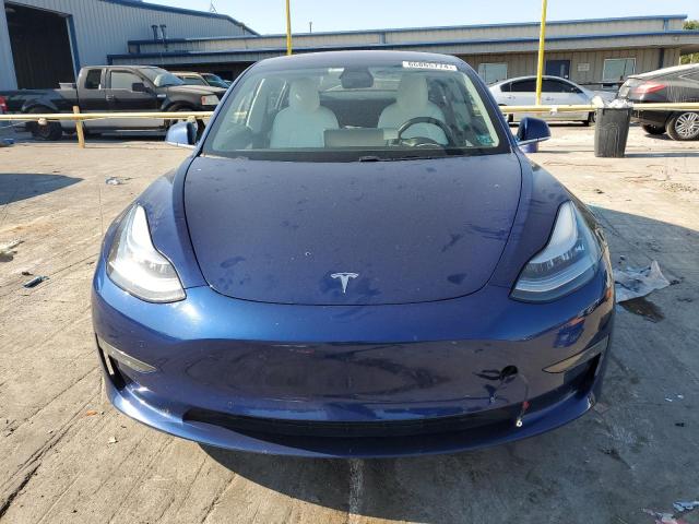 Photo 5 from auction – 2018 TESLA MODEL 3 with VIN 5YJ3E1EBXJF055699