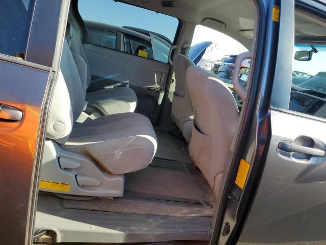 Photo 11 from auction – 2013 TOYOTA SIENNA LE with VIN 5TDKK3DC8DS343750