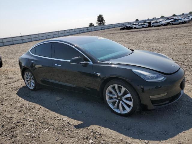 Photo 4 from auction – 2018 TESLA MODEL 3 with VIN 5YJ3E1EB2JF149169