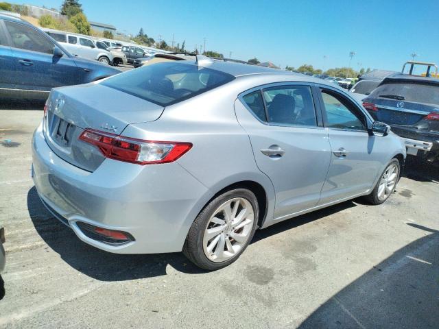 Photo 3 from auction – 2017 ACURA ILX BASE W with VIN 19UDE2F30HA002189