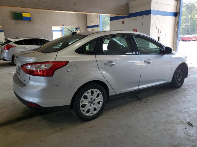 Foto 3 de la subasta – 2012 FORD FOCUS SE con VIN 1FAHP3F26CL146517
