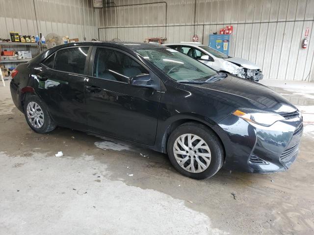Photo 4 from auction – 2017 TOYOTA COROLLA L with VIN 2T1BURHE4HC913959