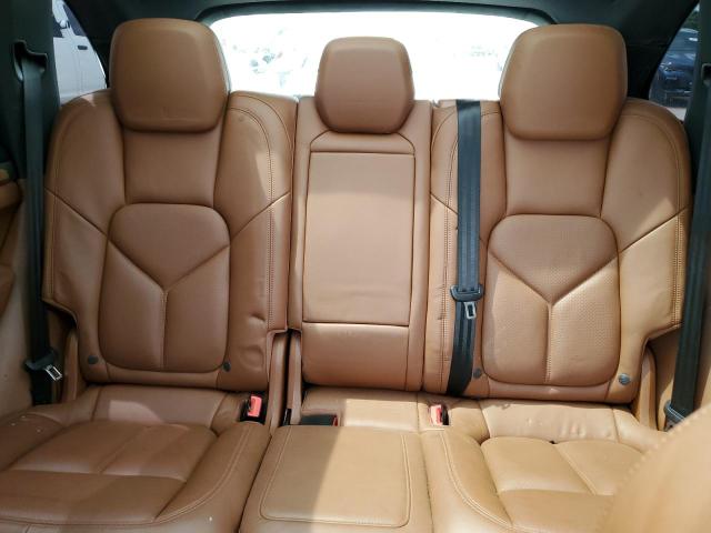 Photo 10 from auction – 2017 PORSCHE CAYENNE S with VIN WP1AB2A26HLA51022