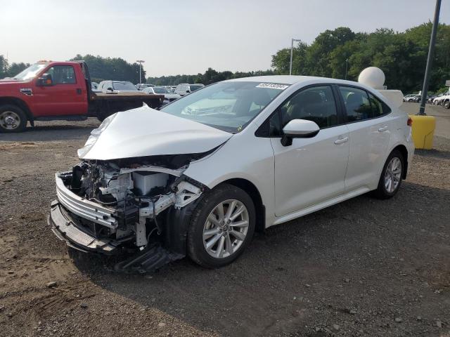 TOYOTA COROLLA LE 2024 with VIN JTDBCMFE2R3040148 - Photo from auction