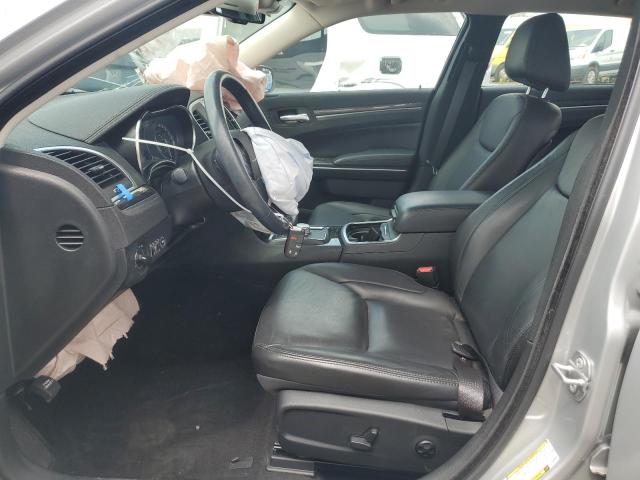 Photo 7 from auction – 2019 CHRYSLER 300 TOURIN with VIN 2C3CCARG5KH698604