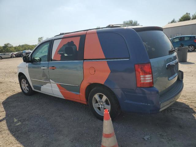 Photo 2 from auction – 2010 CHRYSLER TOWN & COU with VIN 2A4RR5D15AR172538