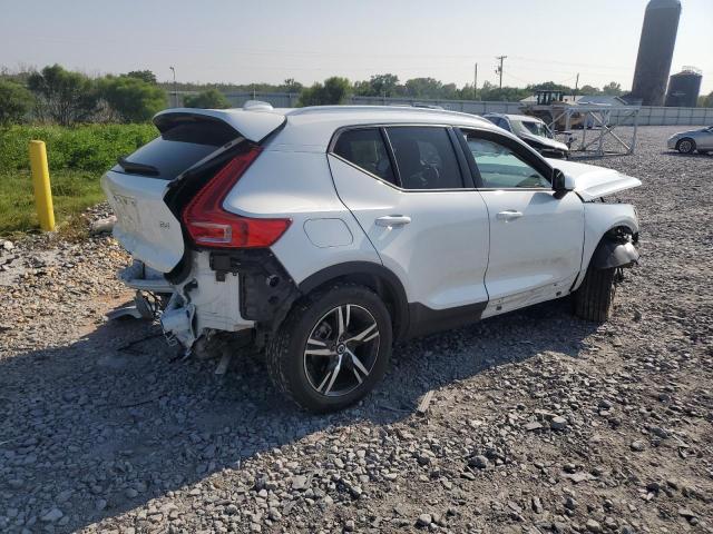 Photo 3 from auction – 2023 VOLVO XC40 CORE with VIN YV4K92HK9P2959148