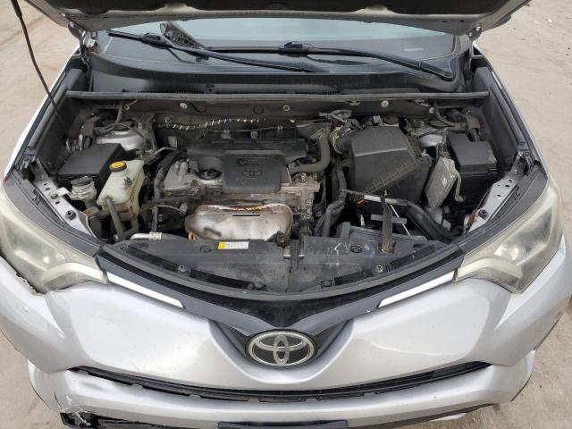 Photo 11 from auction – 2017 TOYOTA RAV4 XLE with VIN 2T3RFREV7HW655293