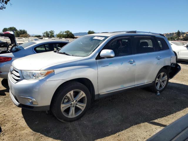 TOYOTA HIGHLANDER 2011 with VIN 5TDDK3EH8BS056151 - Photo from auction