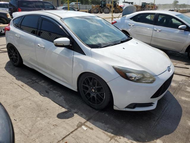 Photo 4 from auction – 2014 FORD FOCUS ST with VIN 1FADP3L92EL138837