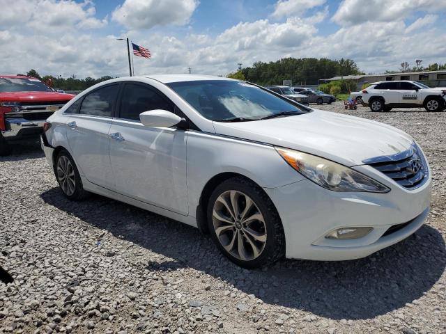 Photo 4 from auction – 2013 HYUNDAI SONATA SE with VIN 5NPEC4AB4DH777004
