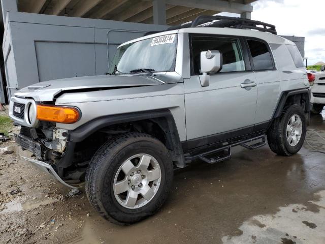 Photo 1 from auction – 2007 TOYOTA FJ CRUISER with VIN JTEZU11F870012973