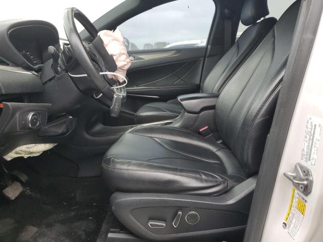Photo 7 from auction – 2016 LINCOLN MKC PREMIE with VIN 5LMCJ1D91GUJ28347