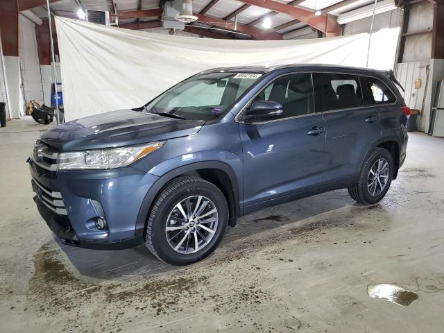 TOYOTA HIGHLANDER 2018 con VIN 5TDJZRFH2JS837603 - Foto de la subasta