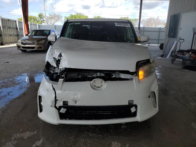 Photo 5 from auction – 2015 TOYOTA SCION XB with VIN JTLZE4FE7FJ068368