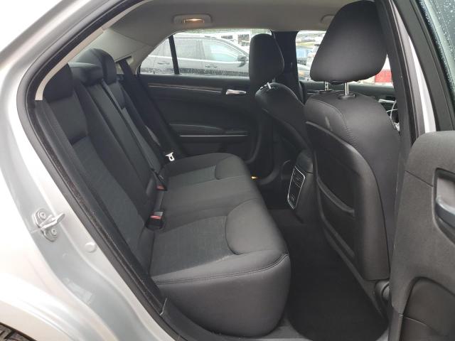 Photo 10 from auction – 2019 CHRYSLER 300 TOURIN with VIN 2C3CCAAG2KH566251