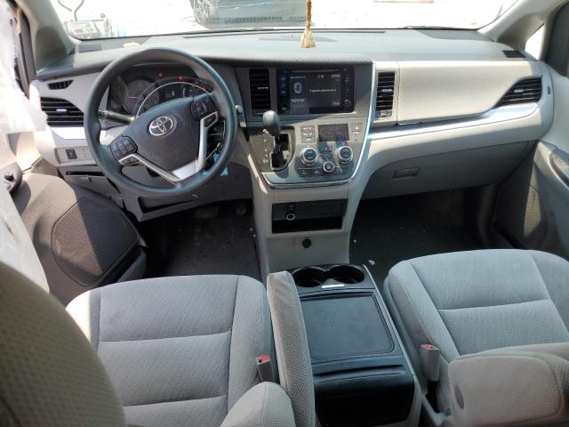 Photo 8 from auction – 2017 TOYOTA SIENNA LE with VIN 5TDKZ3DC4HS897658