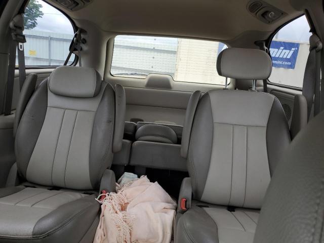 Photo 10 from auction – 2006 CHRYSLER TOWN & COU with VIN 2A4GP54L76R696313