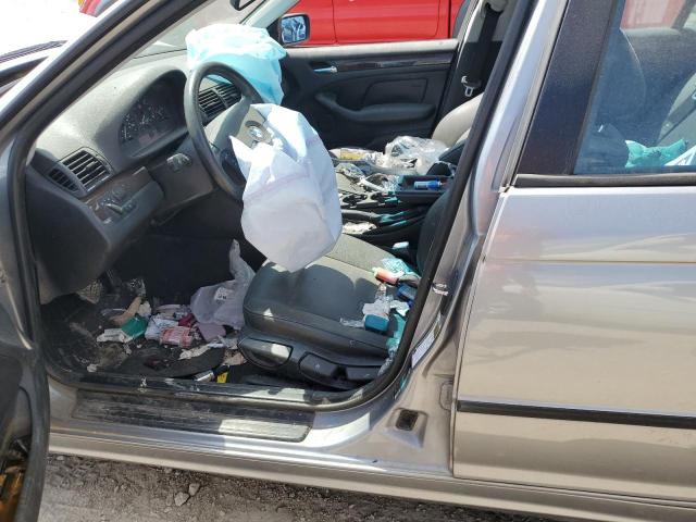 صورة رقم 7 من المزاد - 2005 BMW 325 I مع VIN WBAEV33495KX10532