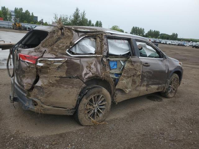 Photo 3 from auction – 2019 TOYOTA HIGHLANDER with VIN 5TDJZRFH3KS952230