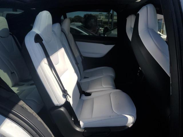 Photo 11 from auction – 2018 TESLA MODEL X with VIN 5YJXCAE28JF123117