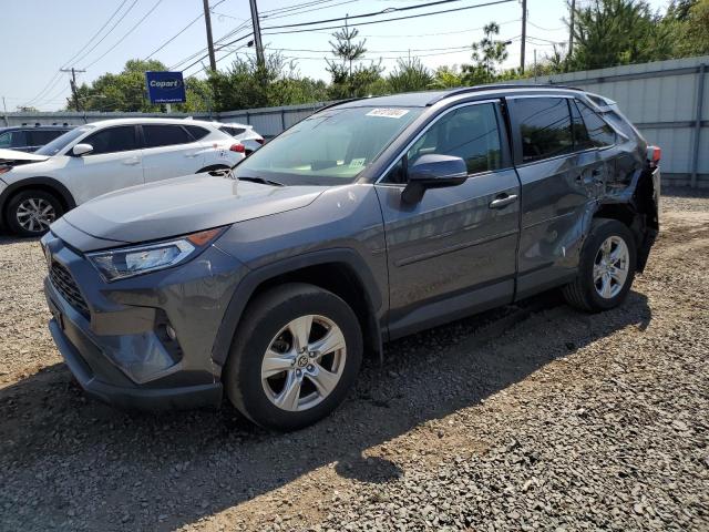 TOYOTA RAV4 XLE 2019 with VIN JTMP1RFV7KD524227 - Photo from auction