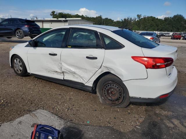 Photo 2 from auction – 2016 FORD FOCUS S with VIN 1FADP3E28GL339340
