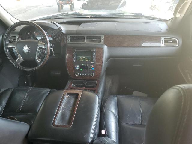 Photo 8 from auction – 2007 GMC 102 with VIN 1GKFK66817J366532