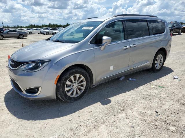 CHRYSLER PACIFICA T 2017 with VIN 2C4RC1BG0HR539153 - Photo from auction