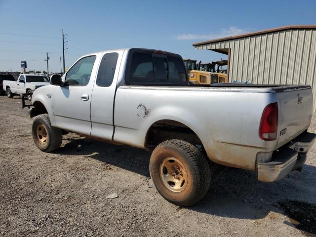 Photo 2 from auction – 2000 FORD F150 with VIN 1FTRX18LXYNB77290