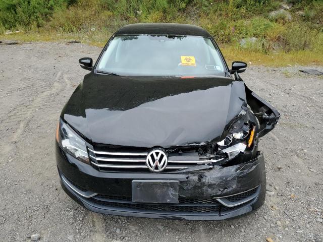 Photo 5 from auction – 2013 VOLKSWAGEN PASSAT S with VIN 1VWAP7A31DC133451