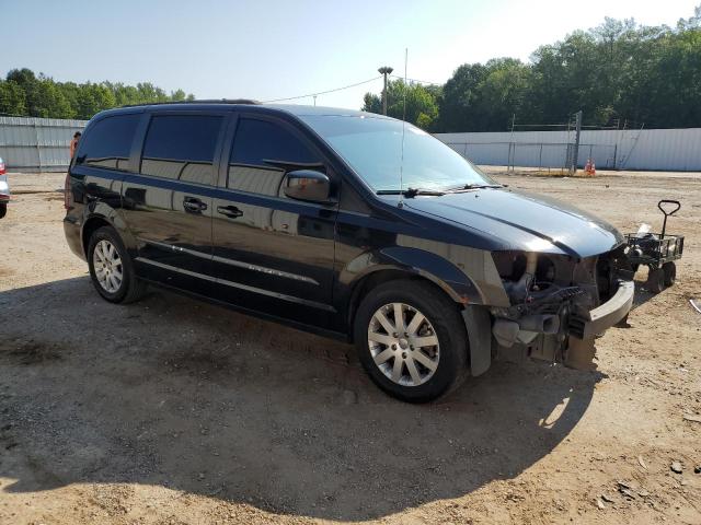 Photo 4 from auction – 2016 CHRYSLER TOWN & COU with VIN 2C4RC1BG7GR298271
