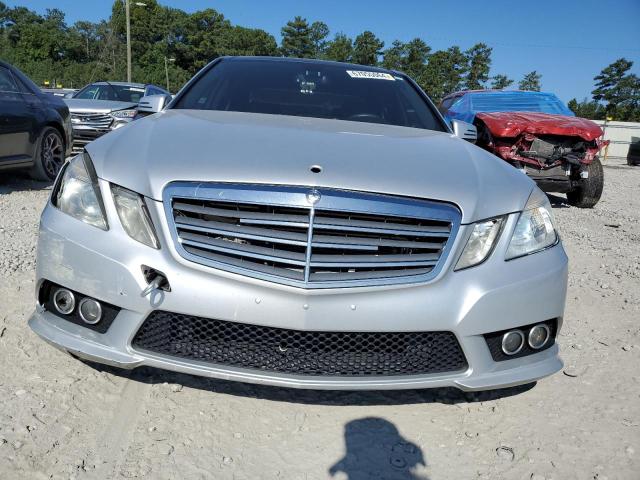 Photo 5 from auction – 2010 MERCEDES-BENZ E 550 with VIN WDDHF7CB9AA221444