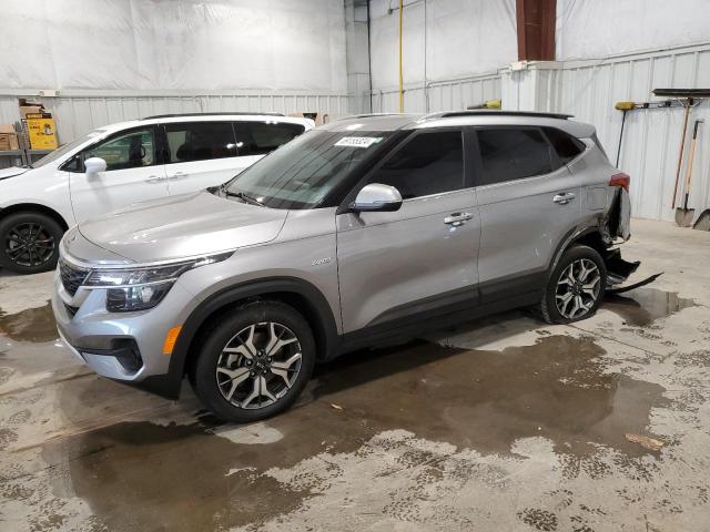 KIA SELTOS EX 2021 with VIN KNDERCAA7M7167683 - Photo from auction