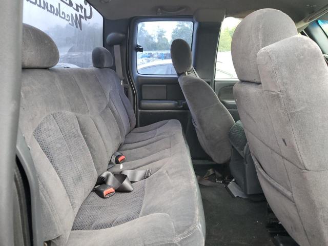 Photo 10 from auction – 2002 CHEVROLET SILVERADO with VIN 2GCEK19T121114440