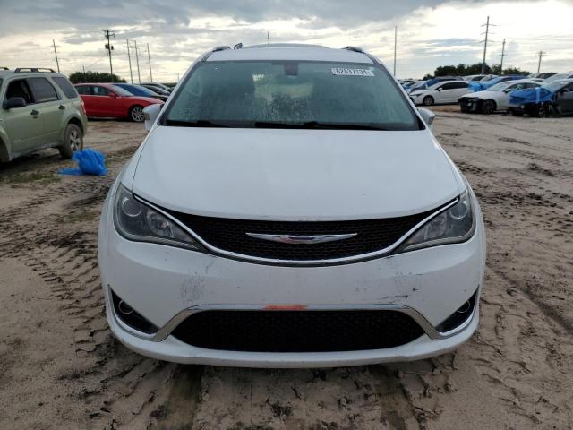 Photo 5 from auction – 2017 CHRYSLER PACIFICA L with VIN 2C4RC1GG5HR533776
