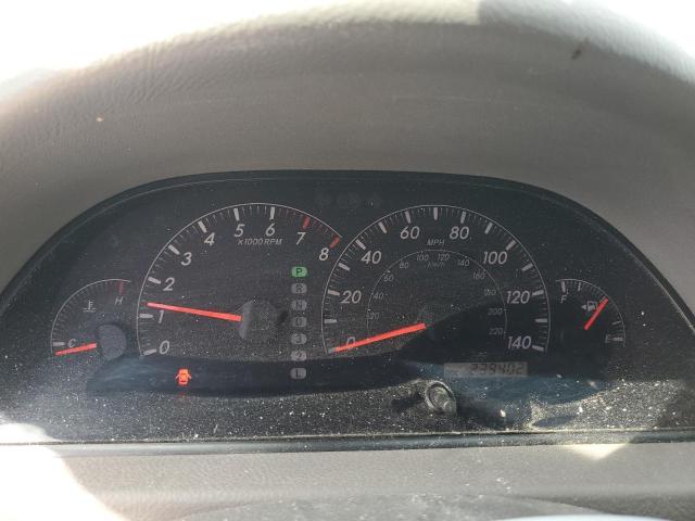 Photo 9 from auction – 2005 TOYOTA CAMRY LE with VIN 4T1BF30KX5U102895